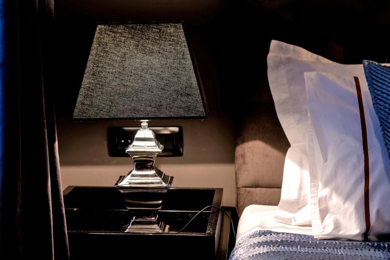 Artale 07 Design Rooms Split Bagian luar foto